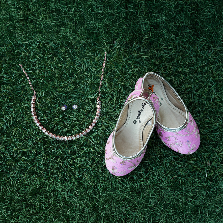 Puffed Sleeved Gathered Dress